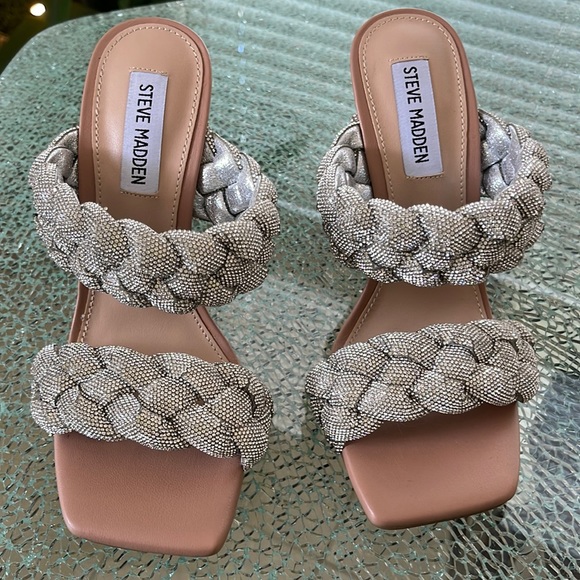 Steve Madden Shoes - STEVE MADDEN Kenley Heel in Rhinestone